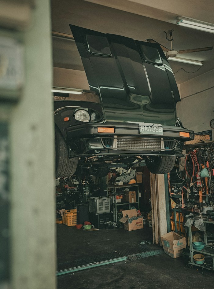 Auto - Parts stores, garages and repair shops